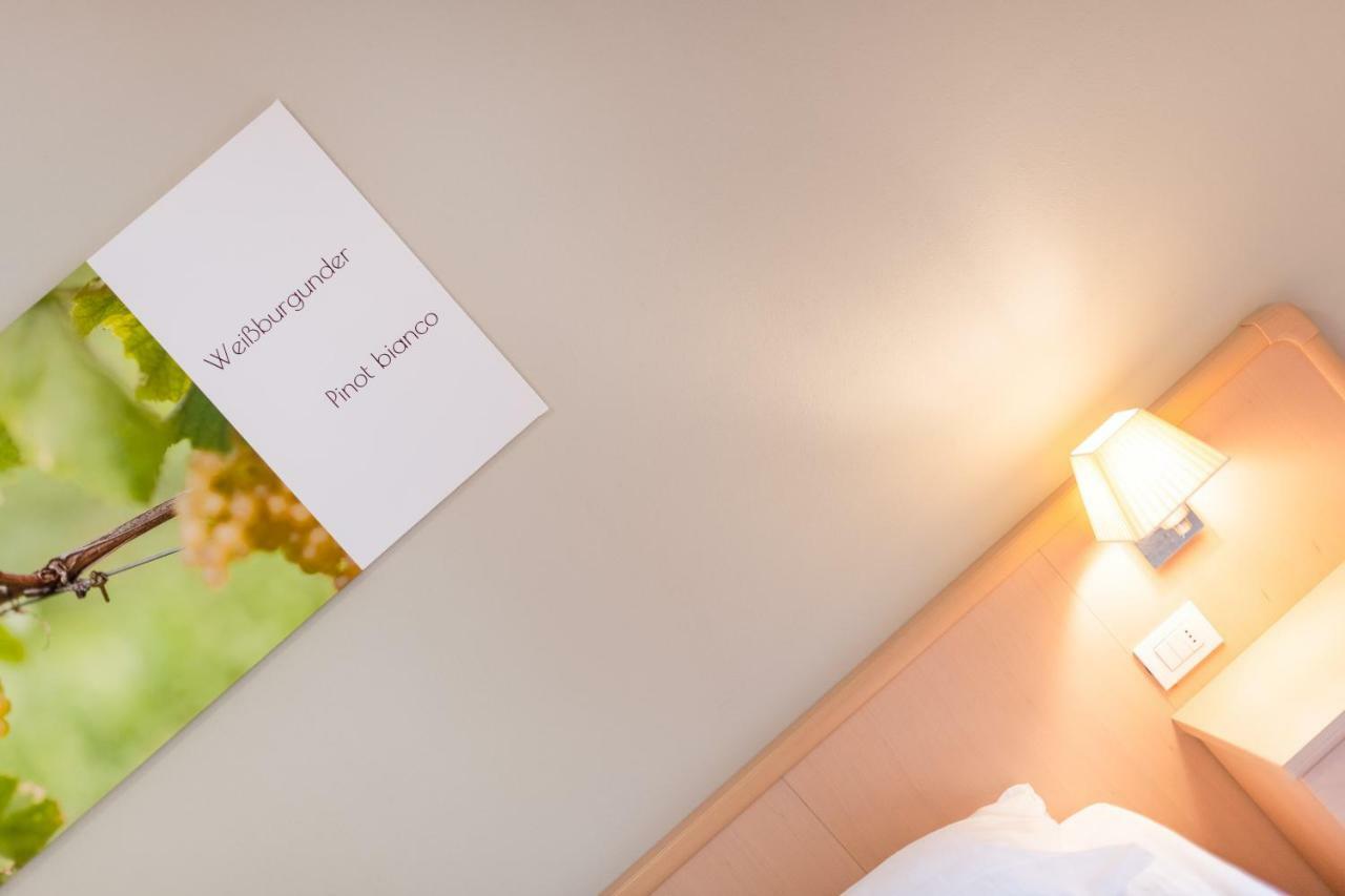 Garni Hotel Ritterhof Termeno Εξωτερικό φωτογραφία